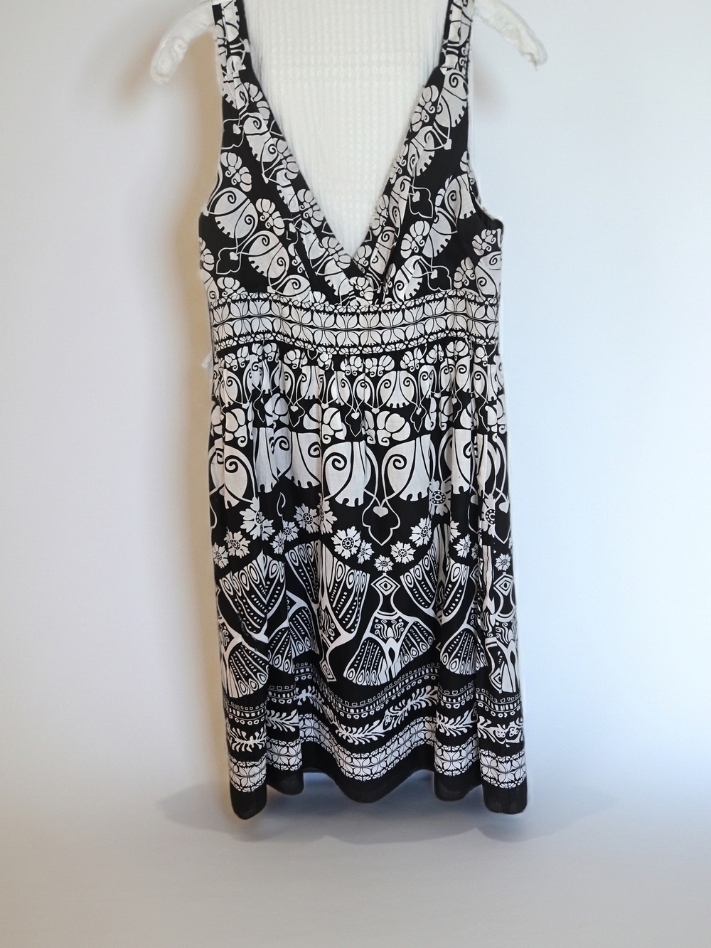 NWT Robbie Bee Black and White Patterned Pretty V-Neck Tribal Midi Dress Size 12 - Picture 4 of 12